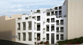 Pis  Gràcia. Apartamento de nueva promoción con vistas al mar  en la escala e