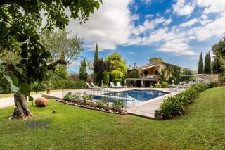 Xalet  Gi-554-9. Masia con alma, piscina y entorno privilegiado. esponellà.