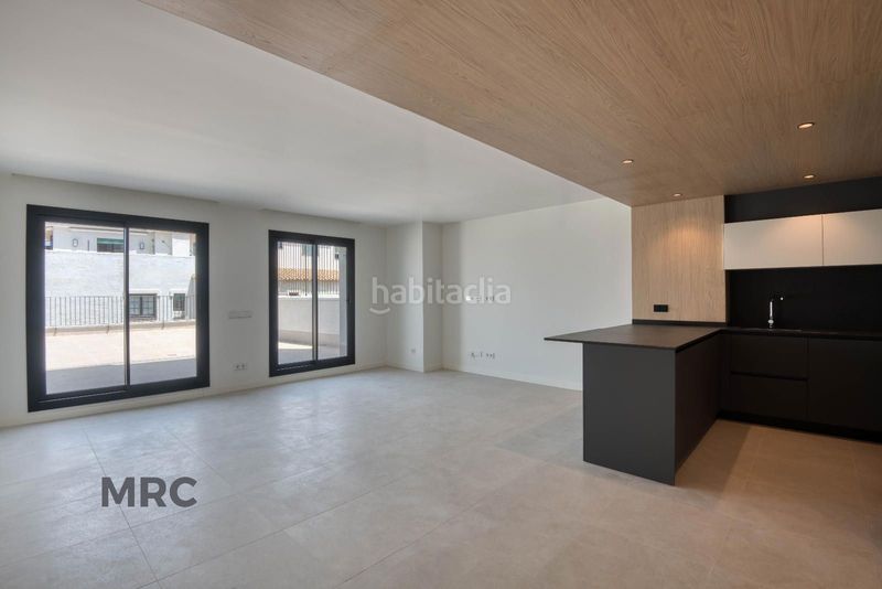 Foto 96d3cc29-ff46-496d-afa7-a9841d705399. Piso promoción edificio aura 1º linia de mar . lescala en Escala (L´)