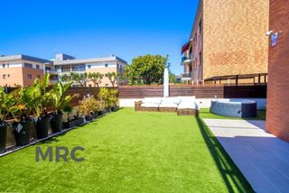 Piso  Xarxet 1. Jardín privado de 128 m y piscina. sant antoni de calonge