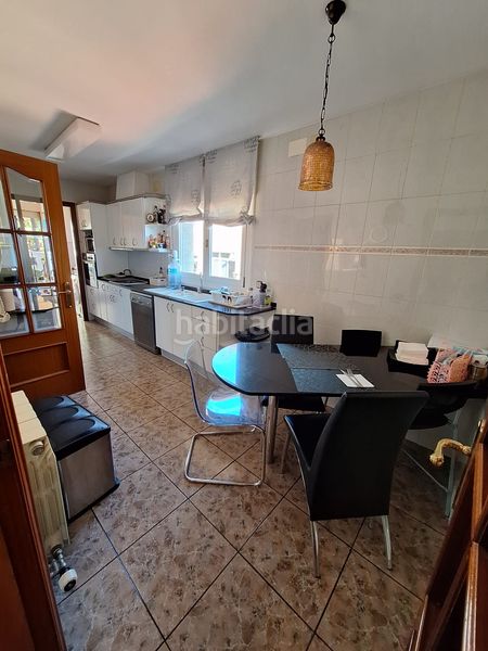 Foto 106ec317-d274-4e1d-b237-cc0f49e0959d. Edifici a Mar i Sol Castelldefels