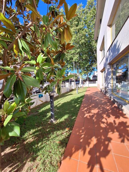 Foto e1649075-5506-45ef-8bf5-0a0fbaf85e3f. Edifici a Mar i Sol Castelldefels