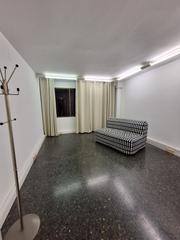 Ufficio  Carrer del comte borrell. Ideal para oficina o negocio (no dispone de cédula de habitabili