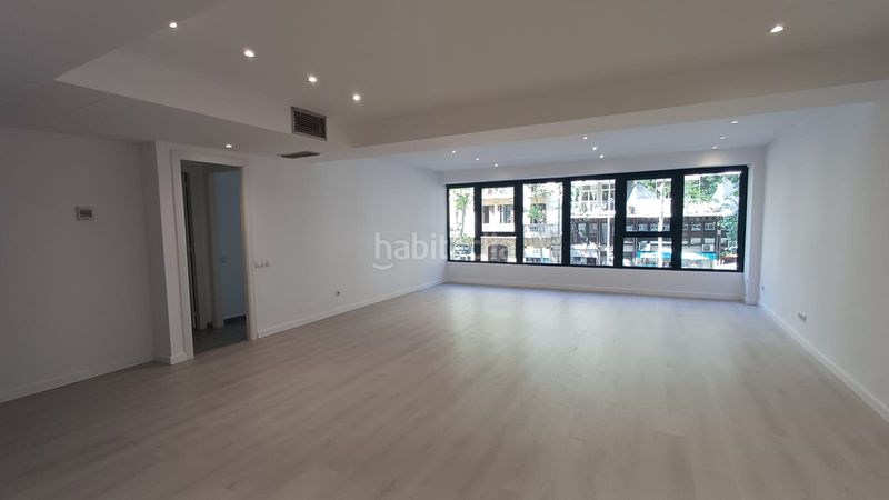 Foto 0bac0a51-c180-4934-b740-0bd7b46c2862. Pis a Sant Antoni Barcelona