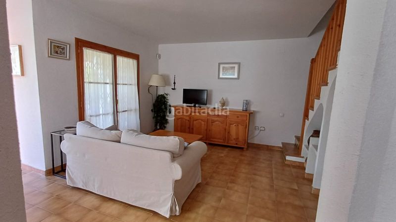 Foto 280e8d0c-cee1-4494-9f0e-07b5fb033e3e. Casa adossada amb aparcament a Roda de Barà
