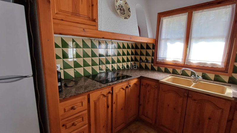 Foto be68d161-5c5e-41c7-92e8-4ea1b51961e0. Casa adossada amb aparcament a Roda de Barà