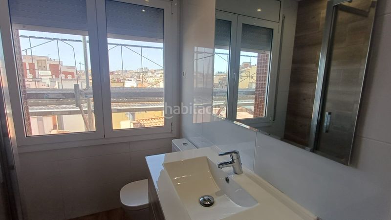 Foto 8d9c2671-9db0-462a-b165-793933dd05df. Piso en Putget - Farró Barcelona