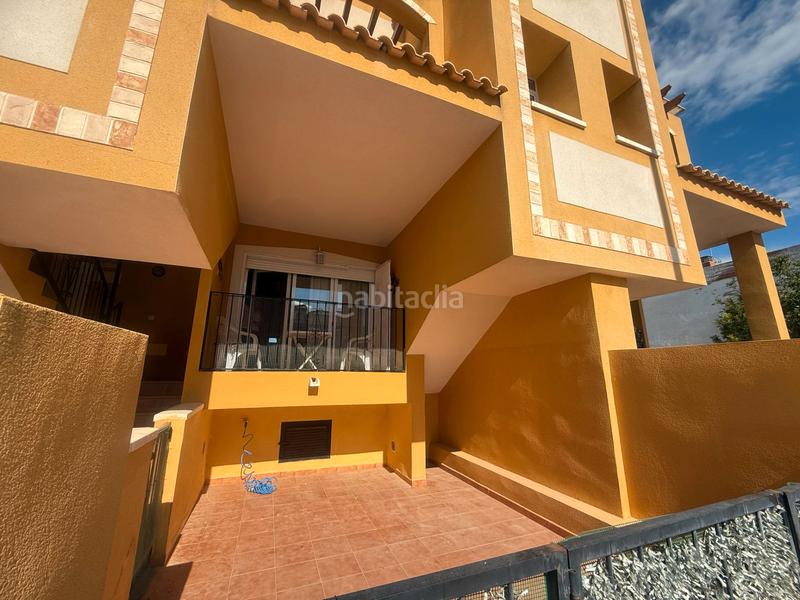 Foto 1bcc8351-7d36-4cc9-8f1b-e545ac420d7a. Apartamento en avenida de almoradí 58 amplio salón con balcón , cocina moderna, 2 dormitorios, 2 baños, piscina,parking en Daya Nueva