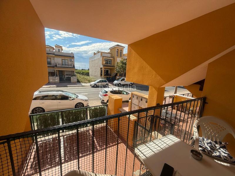 Foto 9dd88f95-827c-4c12-87e2-b32966e62e5e. Apartamento en avenida de almoradí 58 amplio salón con balcón , cocina moderna, 2 dormitorios, 2 baños, piscina,parking en Daya Nueva