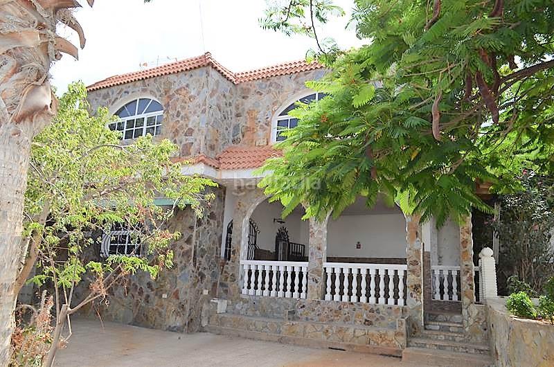 Foto 1977cde5-51da-44f3-9dab-e673cb20e572. Chalet avec parking dans El Salobre San Bartolomé de Tirajana