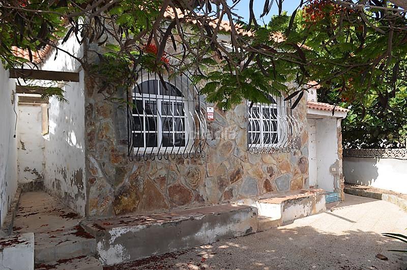 Foto 1d69bb1e-b851-4aec-978d-638bd0a03674. Chalet avec parking dans El Salobre San Bartolomé de Tirajana