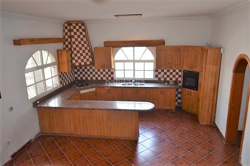 Foto f398d16f-383d-4bb5-9ef9-6e51505133fd. Chalet avec parking dans El Salobre San Bartolomé de Tirajana