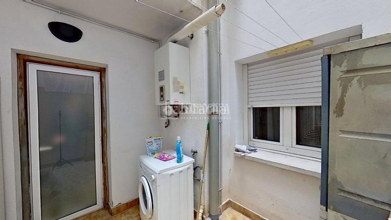 Foto bdf70e57-2539-4b1f-b946-d7b16bcf0ff2. Piso  en venta en Barri Mion - Puigberenguer Manresa