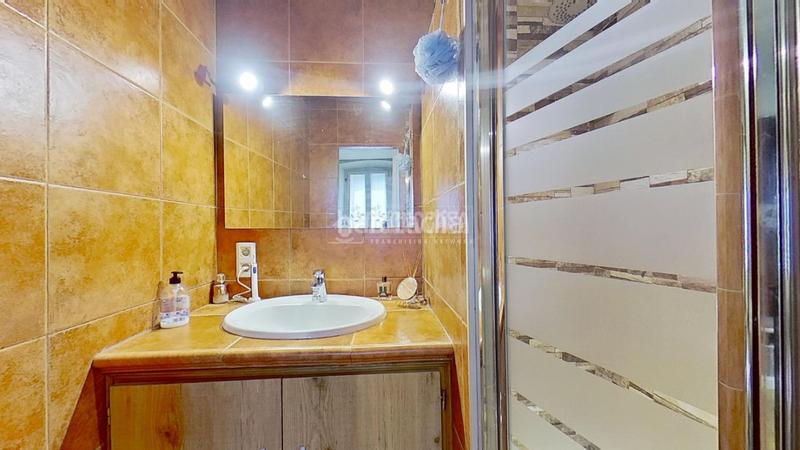 Foto f74f7c48-6a6f-4217-9dd7-2730ce57d3de. Piso  en venta en Artés