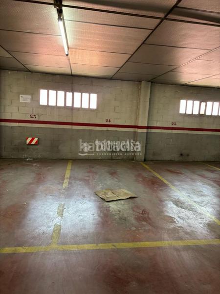 Foto 8bc1050e-0bf1-43bb-8b60-dfd3c46885d3. Aparcament cotxe a bases de Manresa - carretera de santpedor Manresa