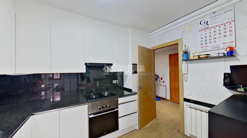 Foto a32f0a12-dbd7-4427-b462-a4e5a78d56a2. Piso  en venta en Balsareny