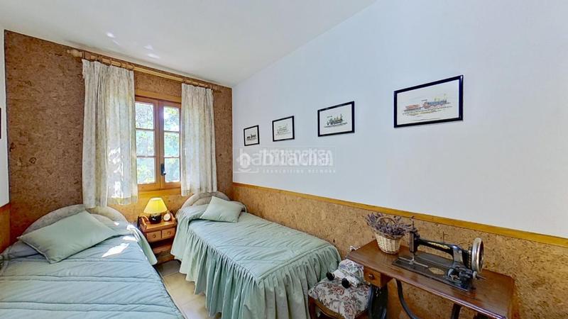 Foto 49ec4b95-7850-4264-bf75-694cf251ddb7. Casa amb calefacció aparcament a Castellnou de Bages