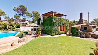 Maison à Castellnou de Bages. Casa en venta en castellnou de bages