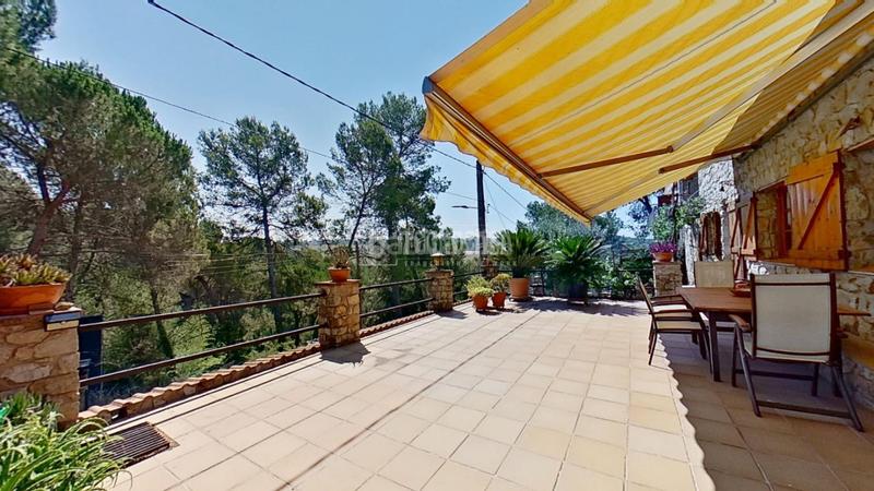 Foto 87d95c60-2ff1-4f66-8114-2a762ee096d5. Casa amb calefacció aparcament a Castellnou de Bages