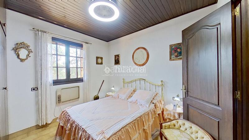 Foto 920a1165-963b-4744-abfe-928af7f68fbf. Casa amb calefacció aparcament a Castellnou de Bages