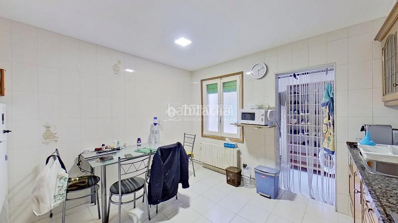 Foto bb17adb5-9c53-4196-a742-0e810977d20f. Piso  en venta en Plaça Catalunya Manresa