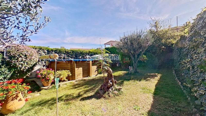 Foto b5bcdd04-397f-40aa-b638-7a90535a4c89. Casa amb aparcament piscina a Calders