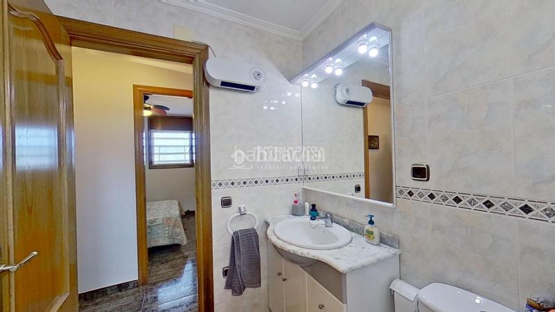 Foto ee4e4f53-d86b-4d88-8fc6-655c5a6f5ad0. Casa amb aparcament piscina a Calders