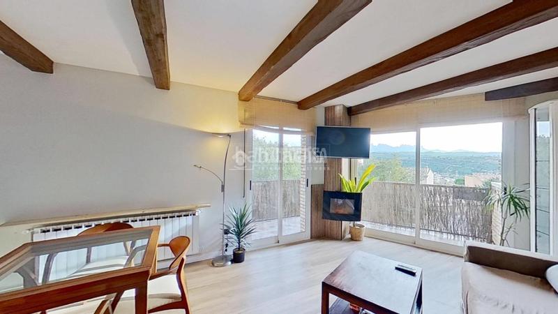 Foto 7ead8a0b-d60c-4b0b-940b-7231a6a87140. Piso  en venta en Escodines Manresa