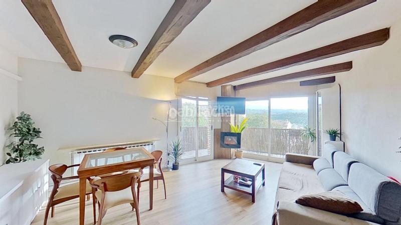 Foto c0032a6c-77a4-4faa-87ae-b10d6a165737. Piso  en venta en Escodines Manresa