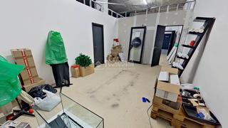 Location Local commercial à Poble Nou. Traspaso en alquiler en manresa