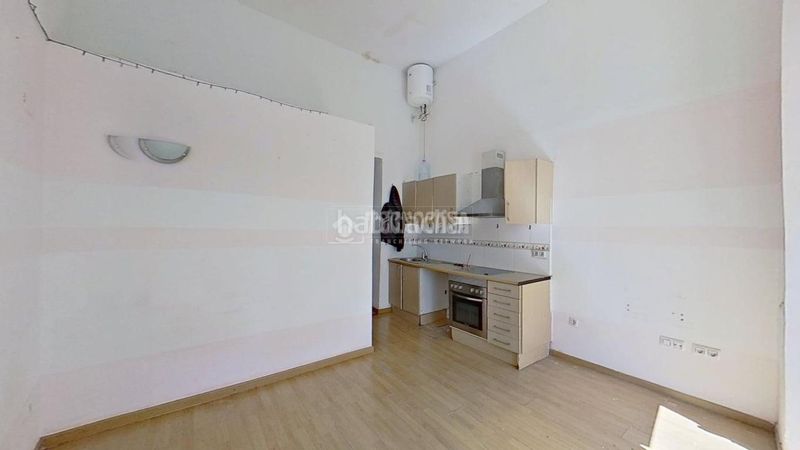 Foto 2cf20d59-ca3b-43b3-914b-baac86a0c252. Pis a Barri Antic Manresa