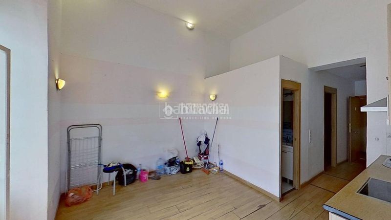 Foto 50ac6580-8856-4ca2-ad93-b09a6f341bbd. Pis a Barri Antic Manresa