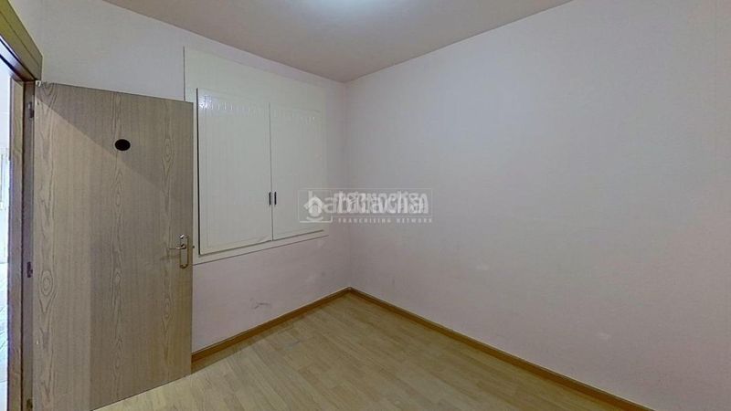 Foto 8c4bf4c7-0915-44a9-ad7c-6fc5bf0e876e. Pis a Barri Antic Manresa