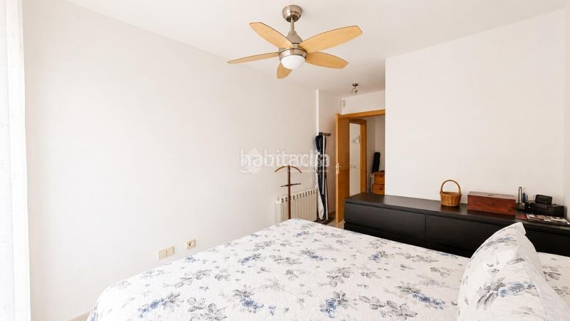Foto c7cb6d98-ce47-4ad2-a70c-05d1a26e2c82. Pis amb calefacció aparcament a Remei-La Guixa Vic