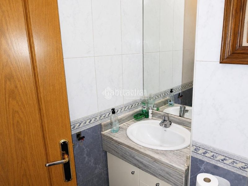 Foto 26ccf29d-290b-475d-8870-f6f44594b6d3. Piso  en venta en Caputxins-Ambulatori Vic