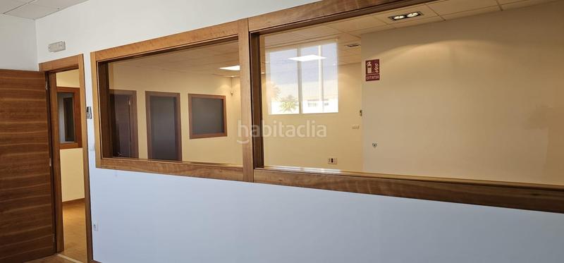 Foto cb9bbe92-575e-4a29-beb4-e8ca57703a12. Miete büro mit heizung parking in Jubalcoi Elche / Elx