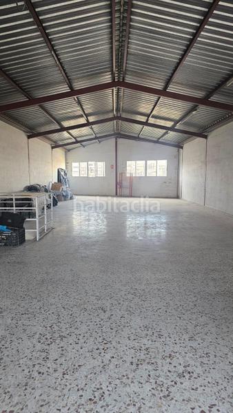 Foto cd103004-5298-48fa-875e-25077fc3d1b3. Rent industrial building in San Crispín Elche / Elx