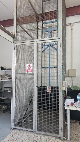 Foto db23cf05-230e-47f5-a6f8-4a46cbb6a1af. Rent industrial building in San Crispín Elche / Elx