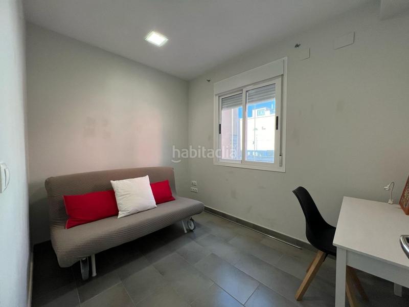 Foto b0f9a872-cf95-41cd-8420-4f10e5b264a4. Miete etagenwohnung in Centro Elche / Elx