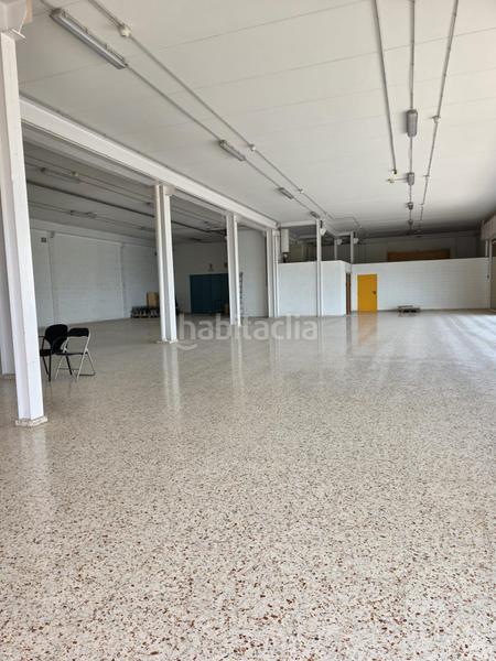 Foto 147f5800-336e-4b4f-a6db-ba41c2cc0536. Rent industrial building in El Toscar Elche / Elx