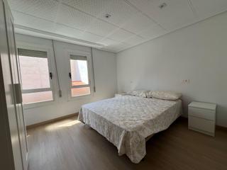 Lloguer Pis a Sector V. Vivienda reformada, 3 real en sector v