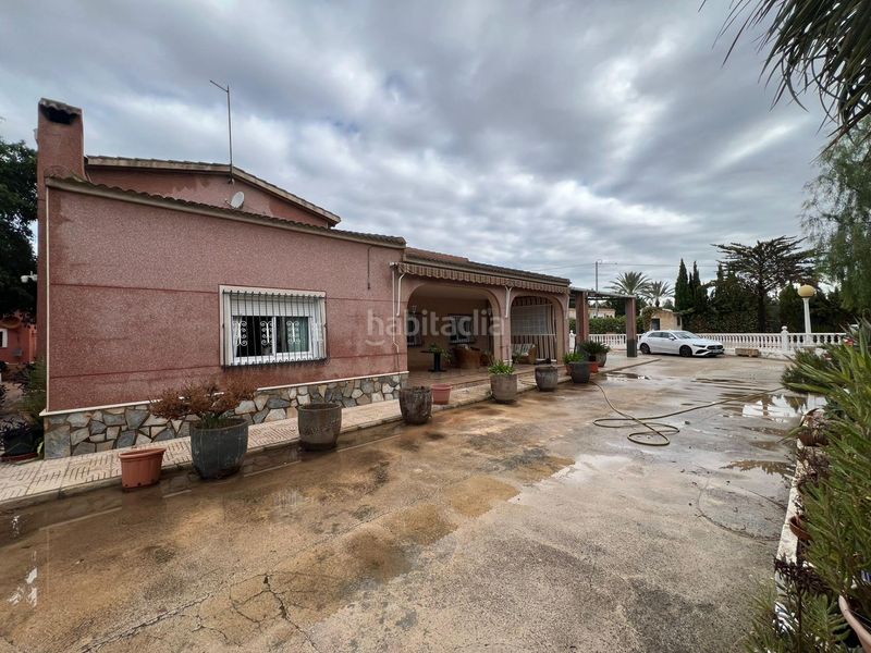 Foto eee56725-5013-4a5c-a1aa-0cf9a594e3f4. Xalet amb piscina a Jubalcoi Elche / Elx