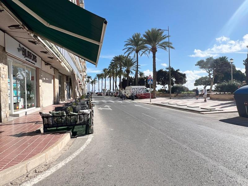 Foto bc078a84-dd07-4d2f-bbaf-eb0190543e66. Attico in Playa Levante Santa Pola