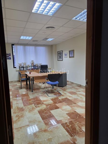 Foto 465e4ad6-28e0-41bd-9389-43b26457cef2. Miete büro in Torrellano Elche / Elx