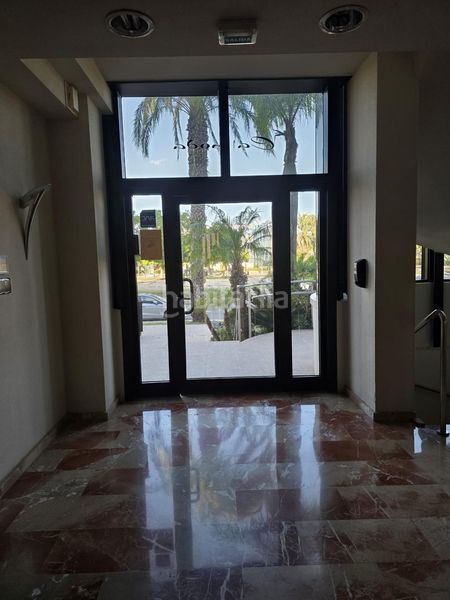 Foto e8b24dae-8fb9-4d7f-9de6-7b98a4ade26a. Miete büro in Torrellano Elche / Elx