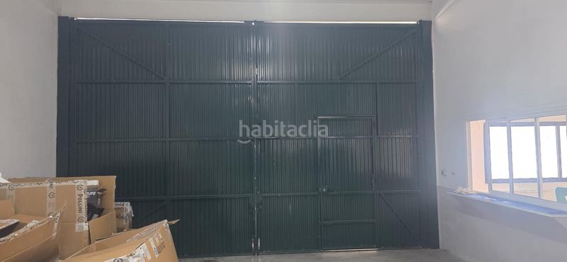 Foto ad31024f-b06b-40e5-82ca-e8e0ddb185e5. Location bâtiment à usage industriel dans Pedanías Este Aspe