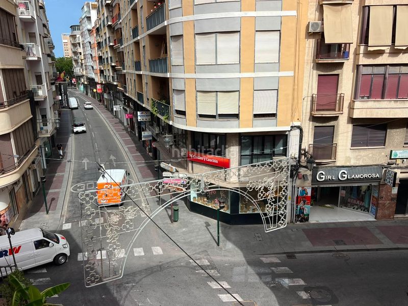 Foto 86e0f414-e6ac-4232-8d5c-2e79734d4f25. Miete büro in Centro Elche / Elx
