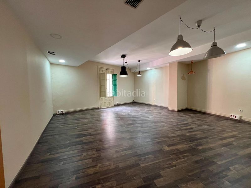 Foto c9e0d3af-7d14-4050-85e3-5fd535883e32. Miete büro in Centro Elche / Elx
