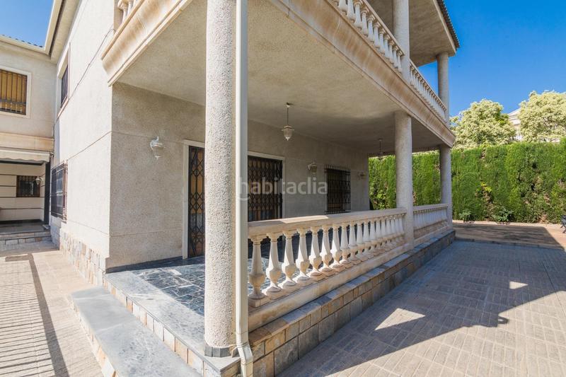 Foto 9d83873e-0d46-4ca9-aa7c-472b3b57ce81. Xalet amb aparcament piscina a Ciutat Jardí - Torreta Verdí Elche / Elx