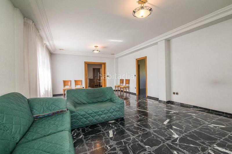 Foto abeeb264-1606-42b6-b1ee-95a96f189614. Xalet amb aparcament piscina a Ciutat Jardí - Torreta Verdí Elche / Elx